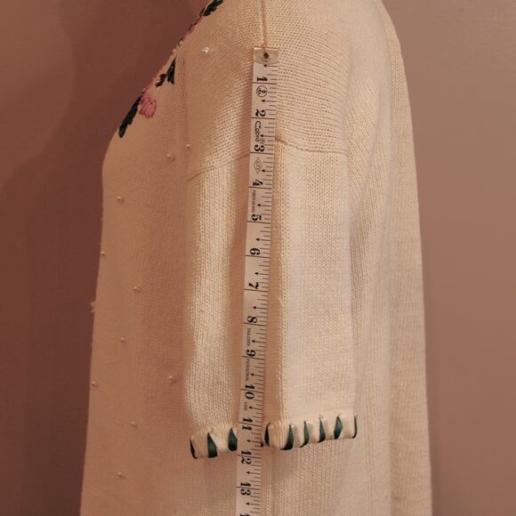 Cotton Knit Short Sleeve Scoop Neck Top Ribbon & Pearl Floral Embroidered sz M - Picture 4 of 11